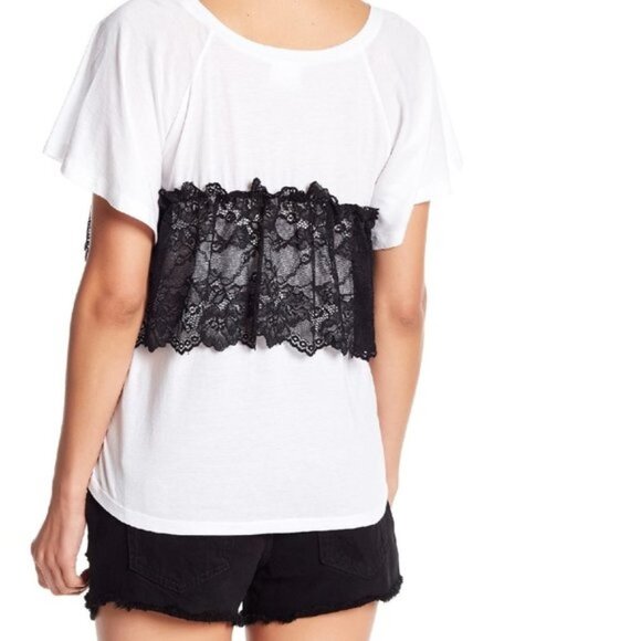 Abound Lace Mix Tee - Picture 3 of 8